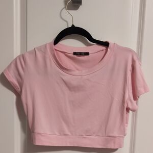 cropped pink tee top - brand: ally